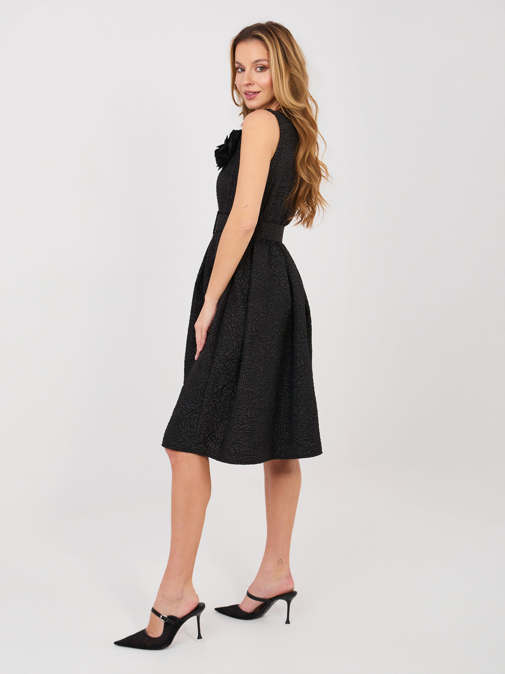 Vestido cocktail negro texturizado RUE PARIS