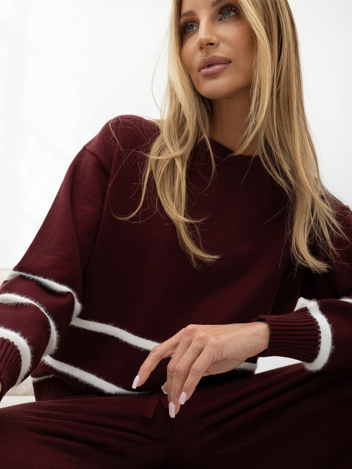 Conjunto de punto oversized burdeos