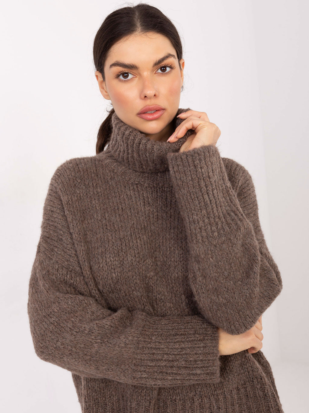Jersey cuello chimenea fango de punto grueso