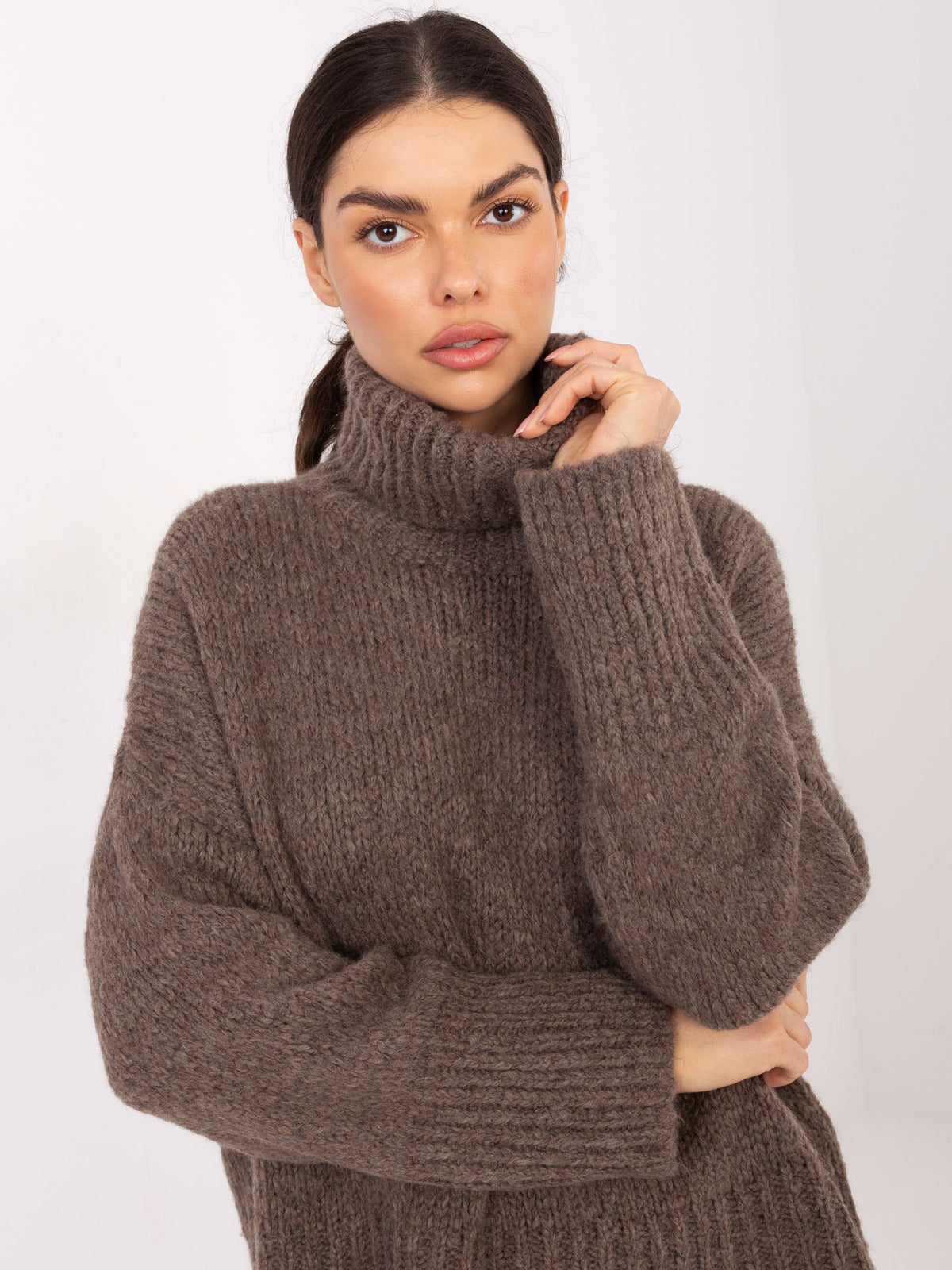 Jersey cuello chimenea fango de punto grueso