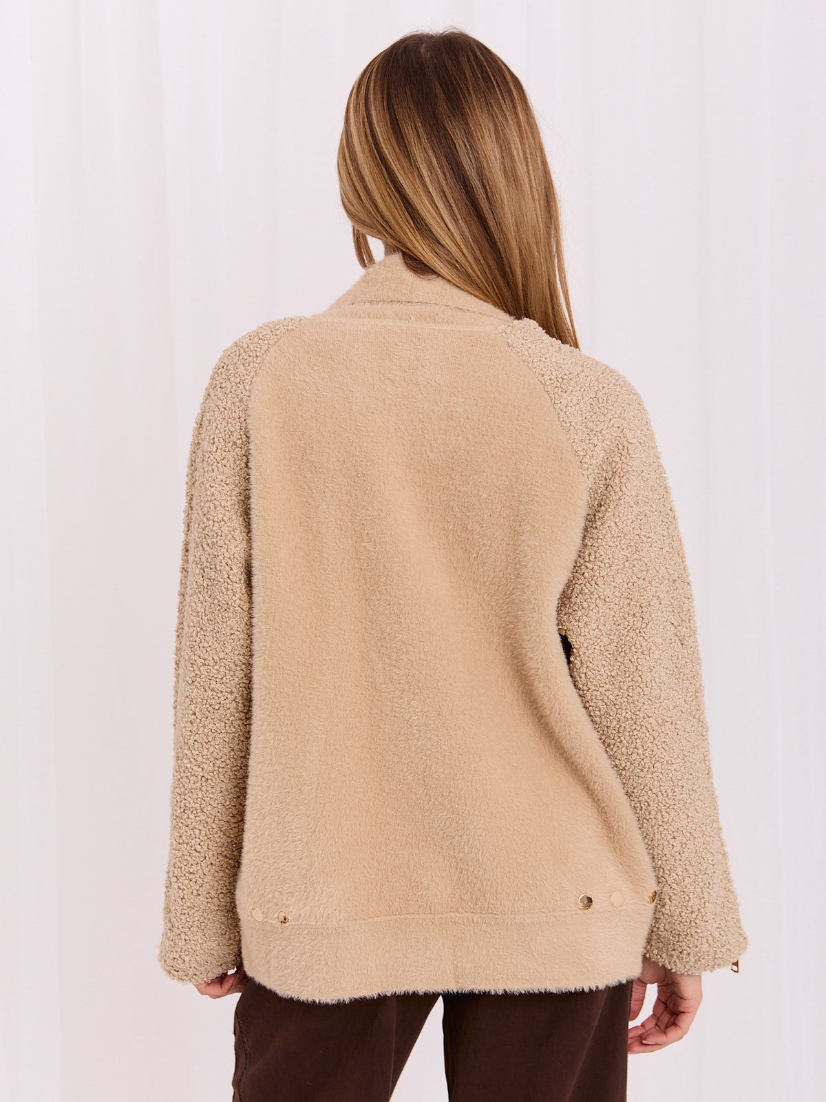 Chaqueta Alpaca Beige con Cuello
