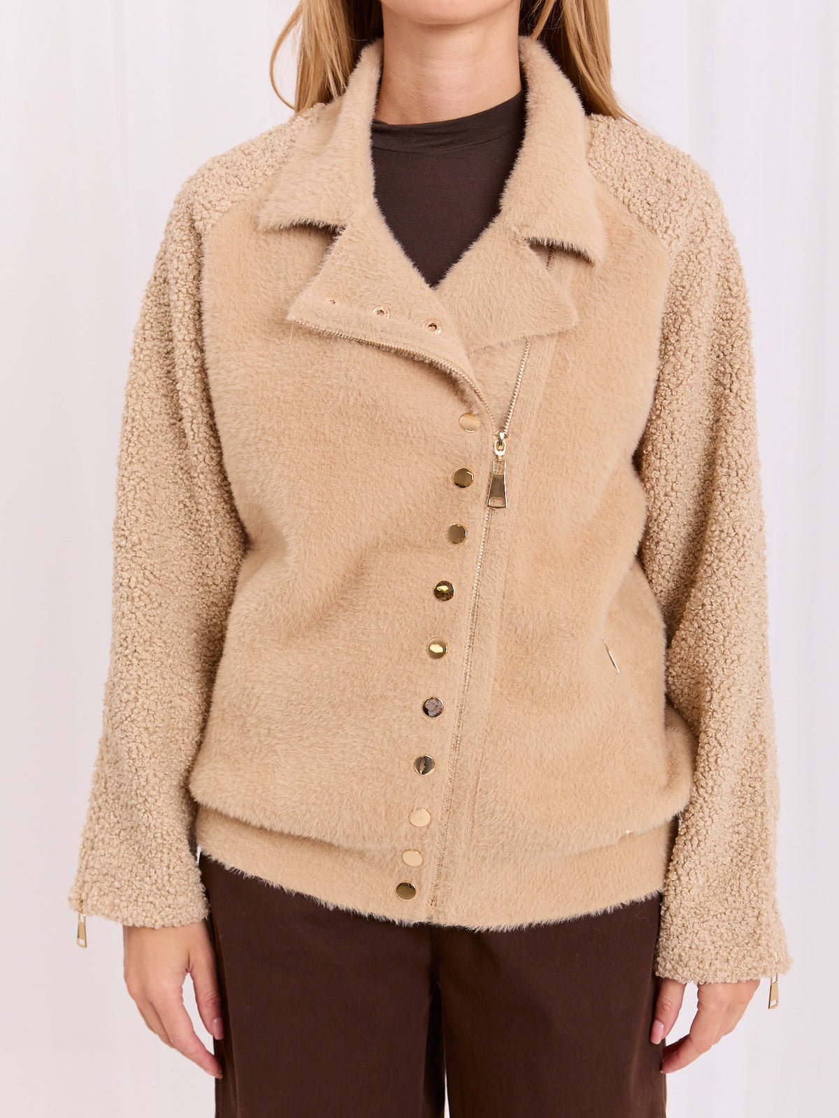Chaqueta Alpaca Beige con Cuello